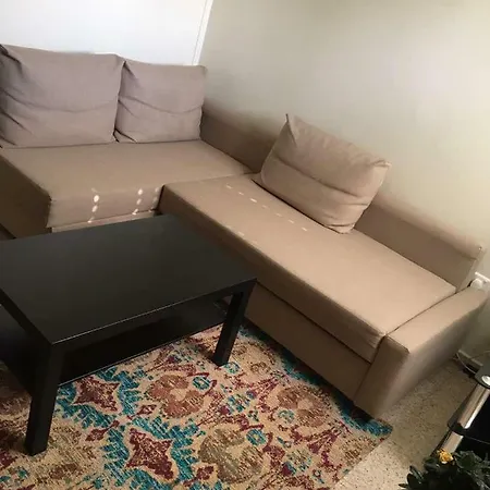 Small House For Short Term Rent Ferienhaus Nikosia